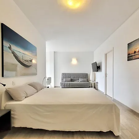 Moon Place