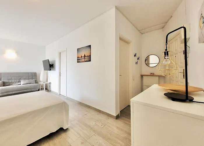 Апартаменты Moon Place